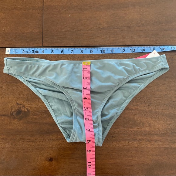 🌞Ruched Back Cheeky Bikini Bottom Green - Picture 2 of 8